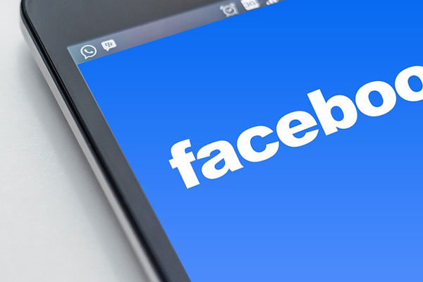 Num&eacute;ro de t&eacute;l&eacute;phone Facebook