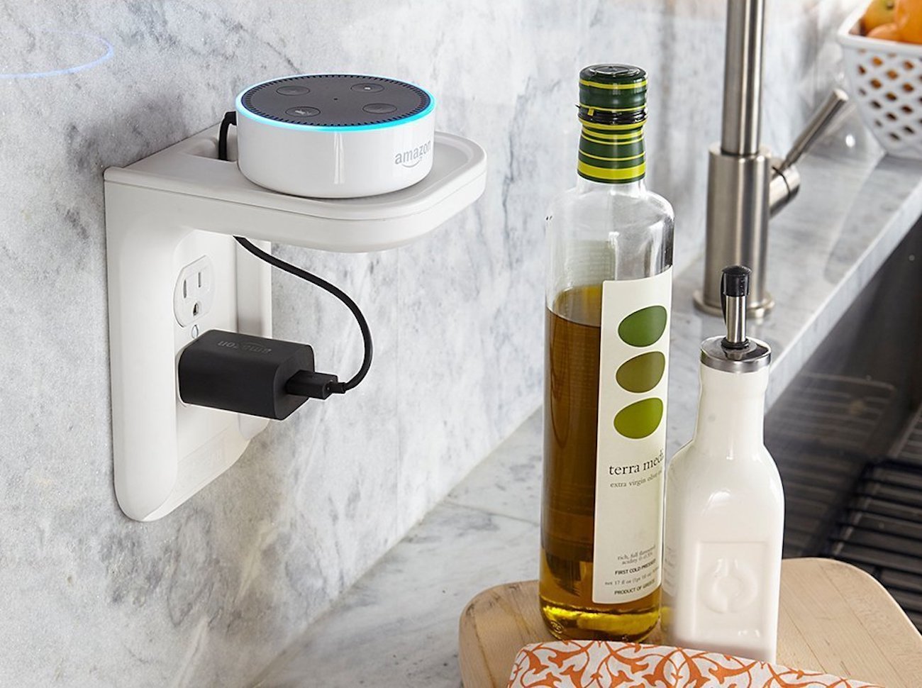 ECHOGEAR-Outlet-Shelf-etagere-amazon-alexa-cuisine ECHOGEAR-Outlet-Shelf-etagere-amazon-alexa-cuisine