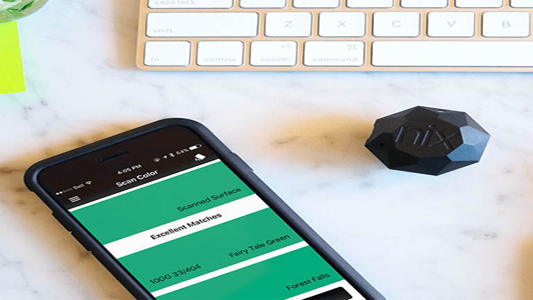 Le d&eacute;tecteur de couleur NIX Mini vous envoie toutes les couleurs analyser sur votre t&eacute;l&eacute;phone intelligent iOS ou Android