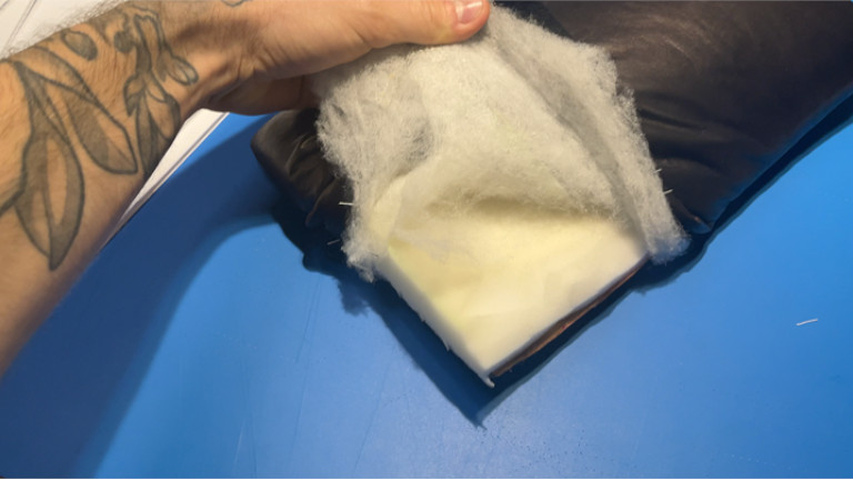 assemblage tête de lit chambre à coucher rénovation VR