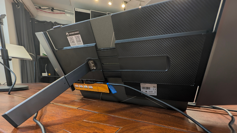 Écrans portatifs Blackview DCM6 pied