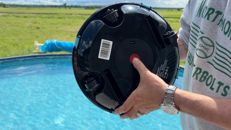 aspirateur piscine Redroad S1