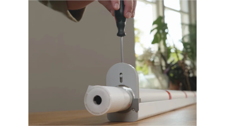 Switchbot Roller Shade guillotine