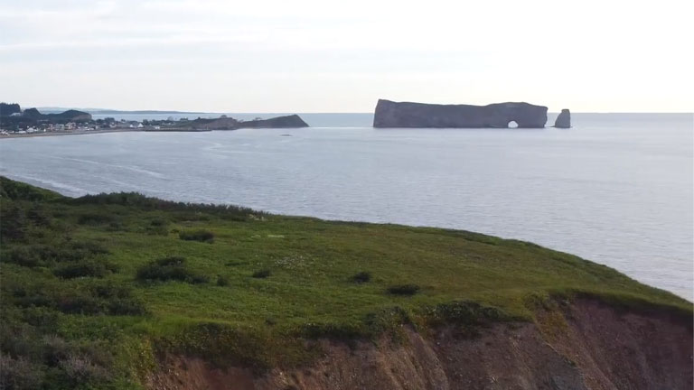 vue rocher Percé depuis camping Phare de Percé
