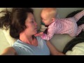 Une nouvelle maman qui aimerait bien dormir un peu...