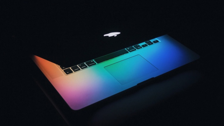 Les premiers virus visant les MacBook avec processeur M1 aperçus