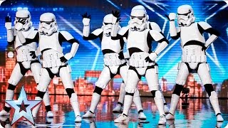 Des soldats dansants font un malheur à la télé