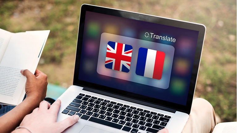 Traduisez en un clin d'œil vos textes et documents dans Google Doc