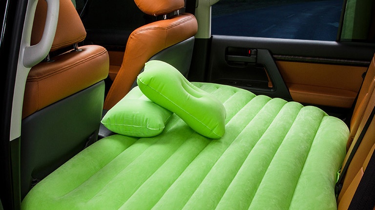Faites une petite sieste dans le confort de votre voiture 