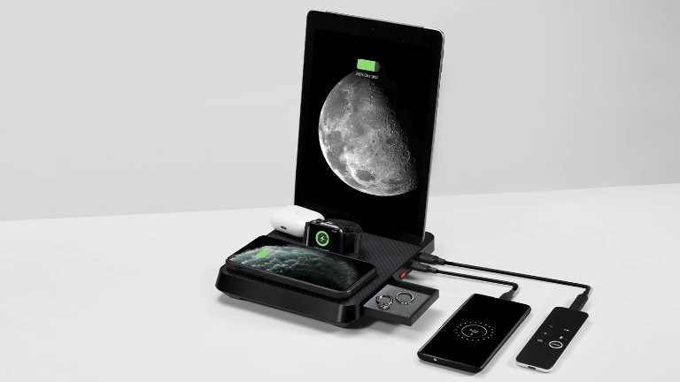 iPhone, iPad, AirPods, Apple Watch: rechargez tout avec cette base