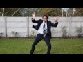Chanter pour trouver un emploi...