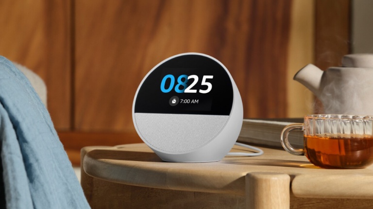 Testé: L'assistant Echo Spot veut remplacer notre réveil matin