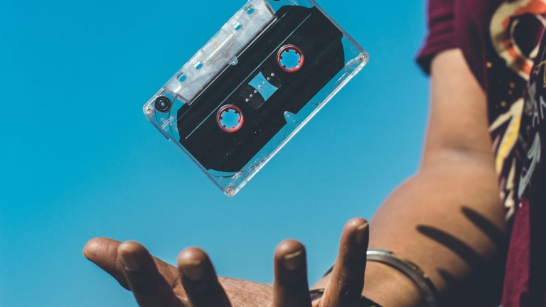 Cette app vous permet de retourner dans le passé musical des années 1960 à 2010