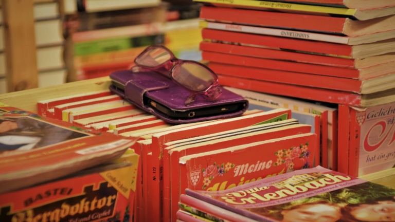 Assoiffé de nouvelles lectures? Venez lire les critiques des membres de cette appli!