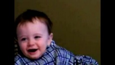 Bébé qui veut des Pop-Tarts