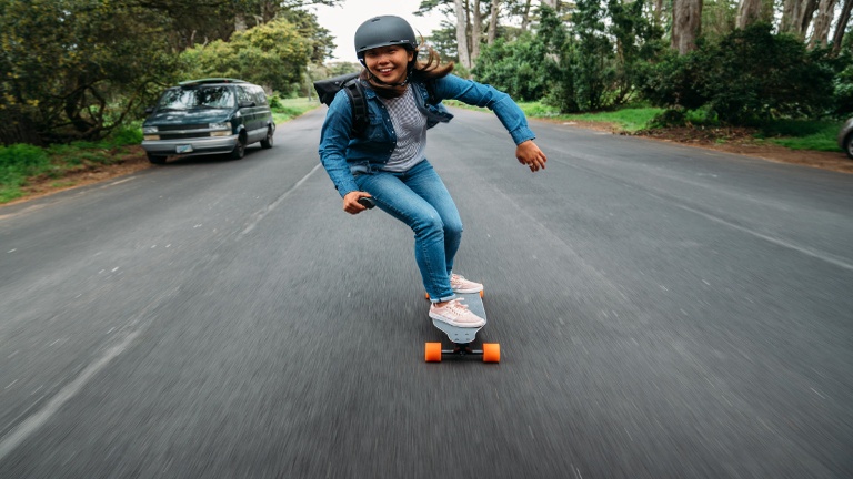 Un longboard électrique ultra performant