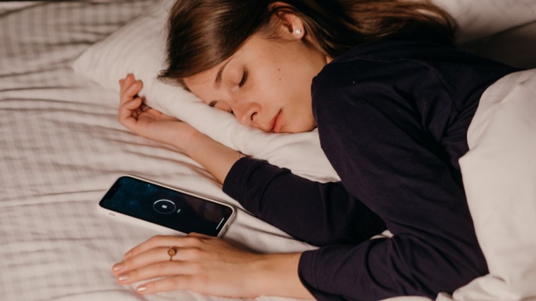 Comment faire jouer des sons relaxants de son téléphone Android sans application tierce