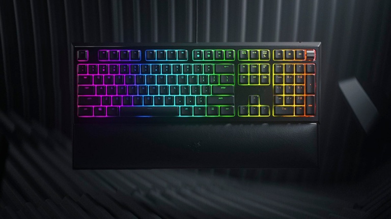Ce clavier de jeu abordable de Razer propose une mécanique assez unique