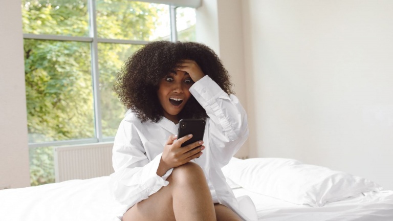 Comment personnaliser ses paramètres pour voir moins de contenu sensible sur Instagram