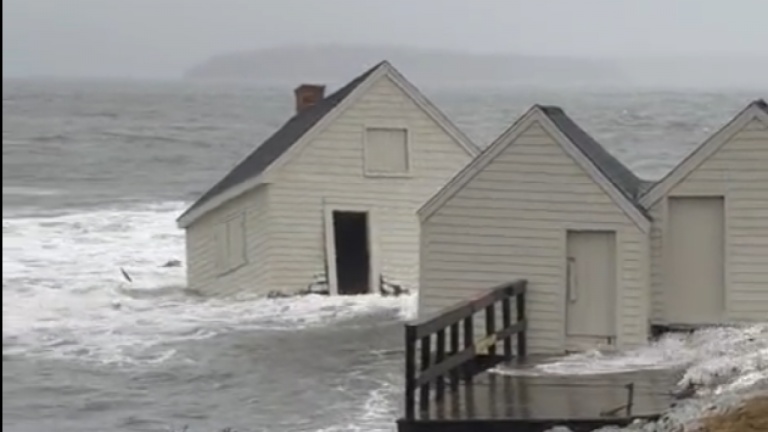 Quand l'eau part avec la maison