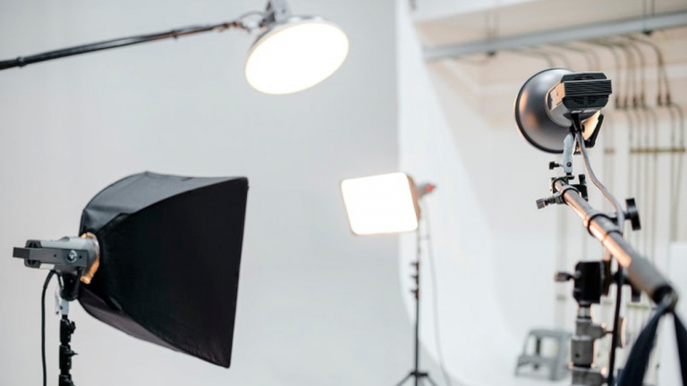 Comment bien éclairer son podcast pour pas très cher? 