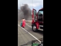 Combattre les flammes... en robe de bal!