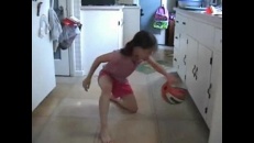 Toute une dribleuse!