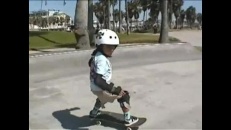 Asher Bradshaw: prodige du skate!