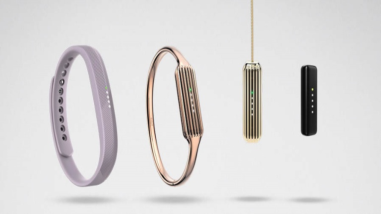 Ce traqueur d'activité se transforme en vrai bijou chic!