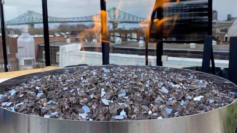 Un foyer au gaz abordable pour l'extérieur Un foyer au gaz abordable pour l'extérieur