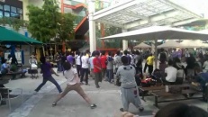 De spectateurs à danseurs