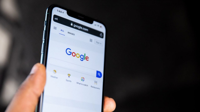 Prenez un article en photo et trouvez où l’acheter à proximité, le nouveau pari de Google