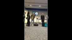 Un homme saoul… à l'aéroport!