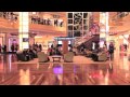 Danser avec son iPod en public... édition St-Valentin!