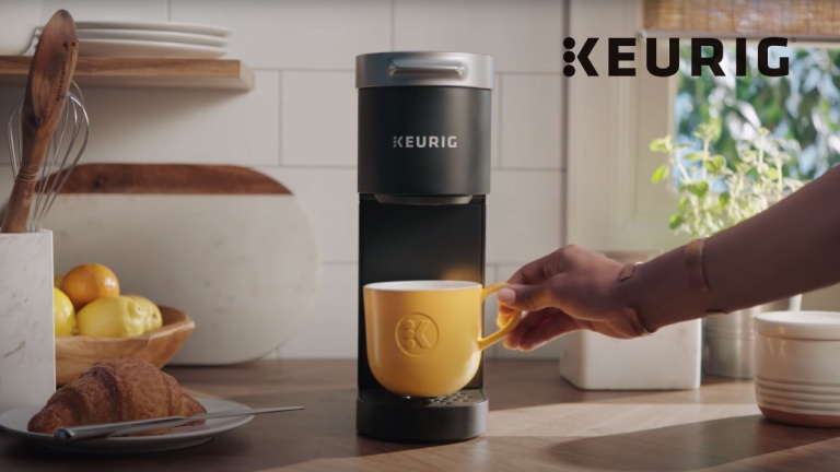 Gagnez la Keurig K-Mini, la cafetière de type une tasse à la fois la plus étroite à ce jour!