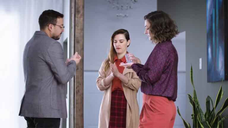 Cet ancien sketch de la série Like-Moi est encore parfaitement d'actualité