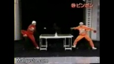 Jouer au ping-pong sans gravité