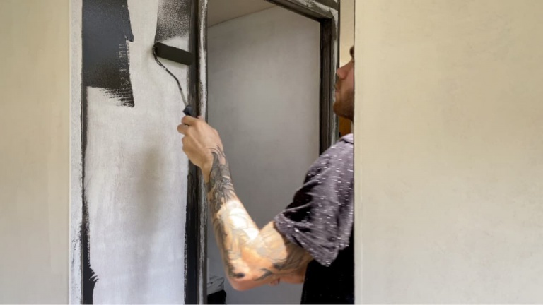 Comment peinturer les murs de sa roulotte ou son VR