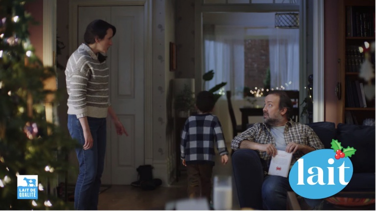La nouvelle publicité du lait dont tout le monde parle… en anglais ou en français!