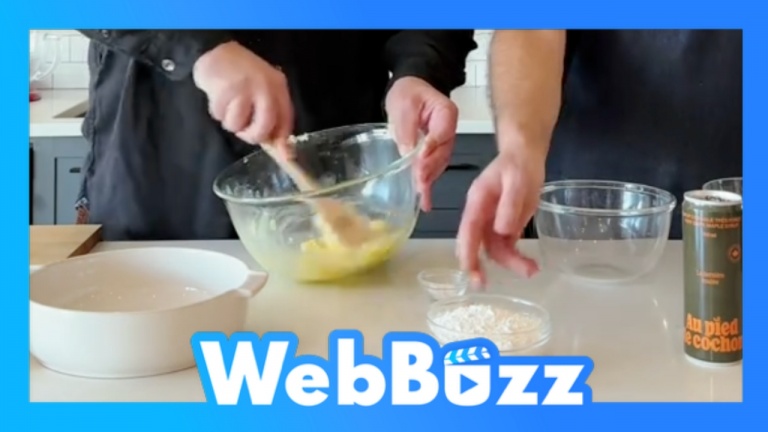 Le fameux pouding chômeur du restaurant Au Pied de Cochon