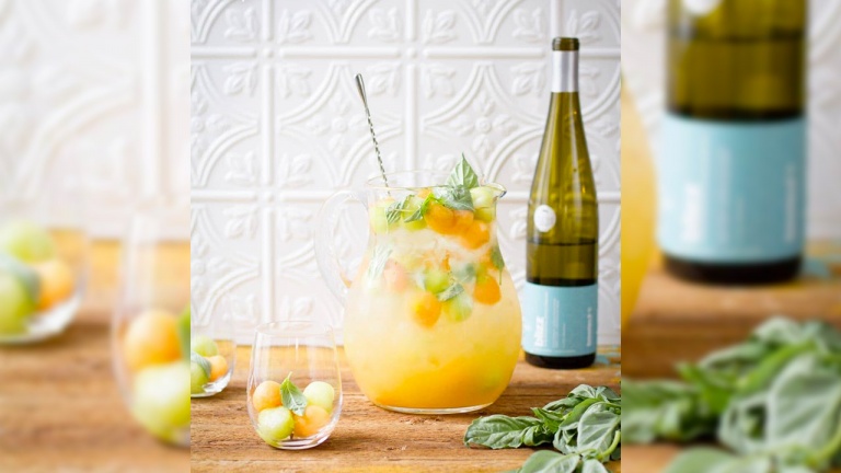 Les secrets d’une sangria blanche rafraîchissante