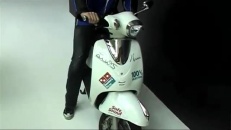 Un scooter qui parle!