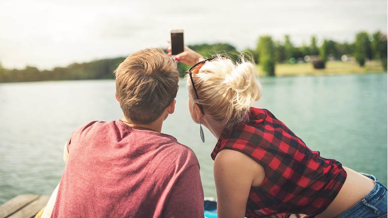 Guide pour acheter un téléphone cellulaire à notre enfant