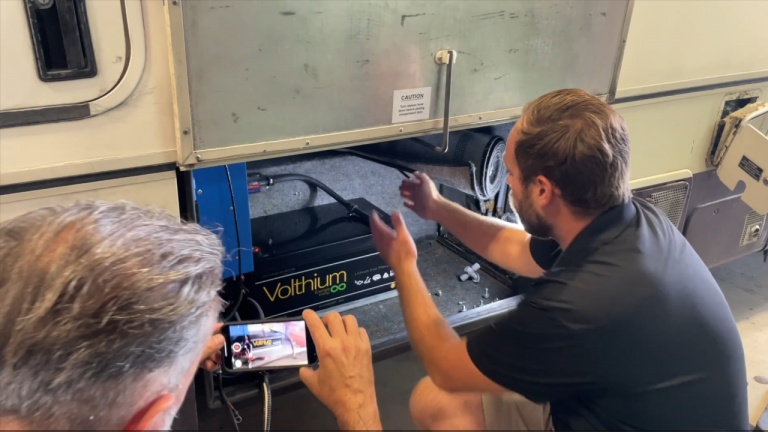 Une batterie au lithium qui en remplace 3 dans votre VR Une batterie au lithium qui en remplace 3 dans votre VR