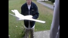 Avion difficile à manipuler