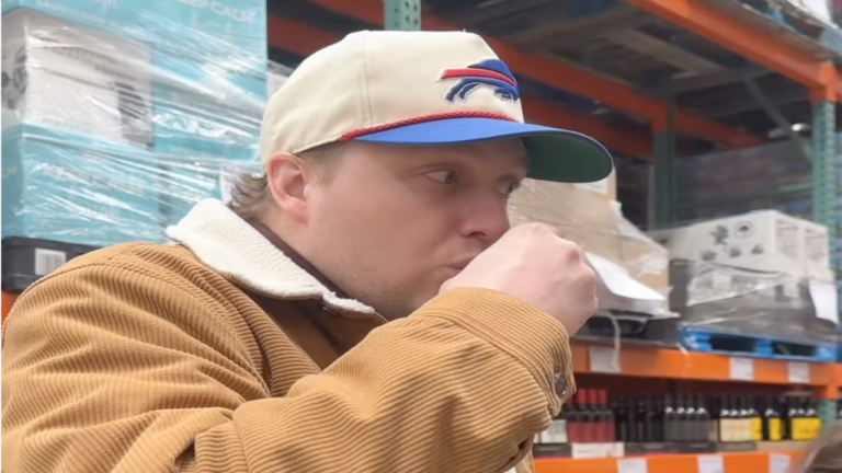Ton chum au Costco un samedi