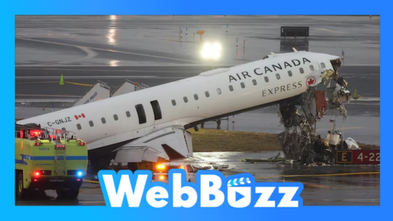 La scène de la collision mortelle à l'aéroport LaGuardia