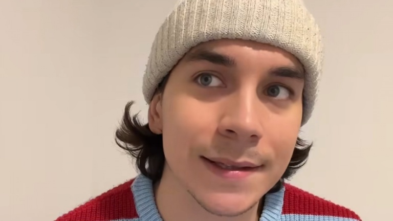 Parler avec un accent québécois en France