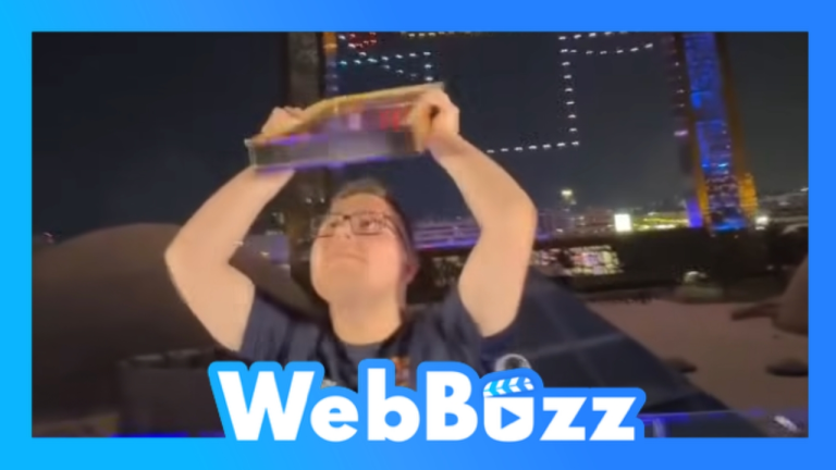 Le ciel de Dubaï s'offre un jeu de Tetris géant